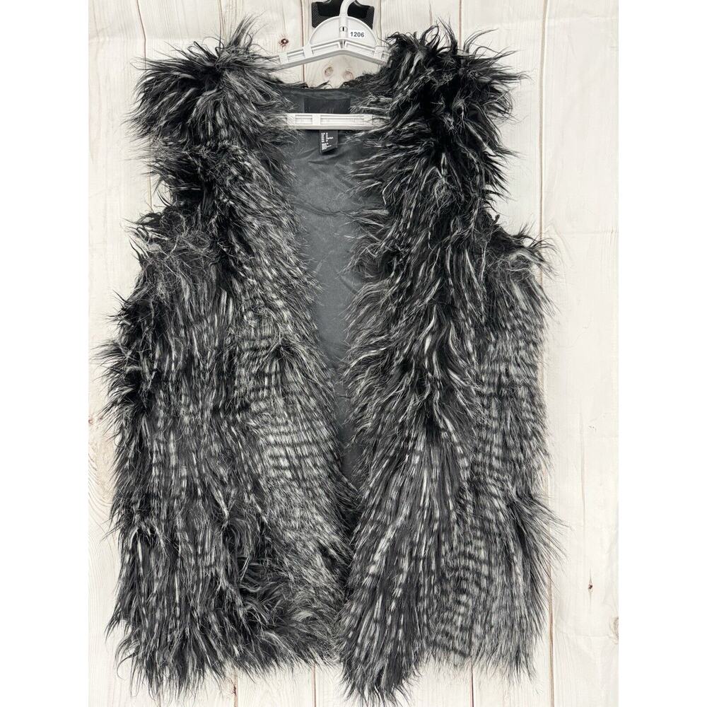 H&M Women's Lined Black Faux Fur Sleeveless Vest Size M